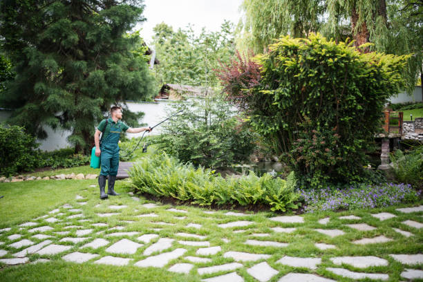 Best Pest Control for Businesses  in Hortonville, WI
